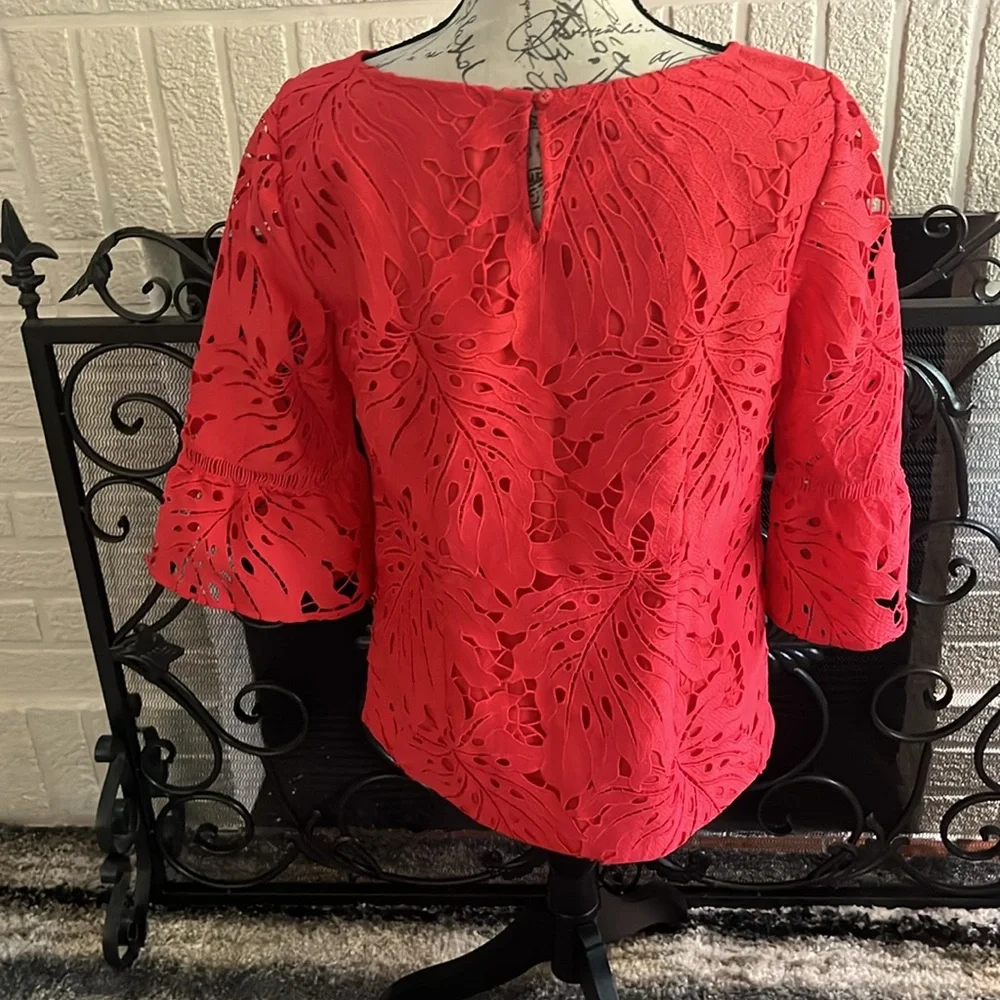 RSVP TALBOTS Elegant Pink Lace Women's Top - Picture 2 of 3